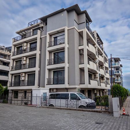 Cozy One-Bedroom Apartment In Night Breeze Burgas City Exteriér fotografie