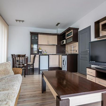 Cozy One-Bedroom Apartment In Night Breeze Burgas City Exteriér fotografie