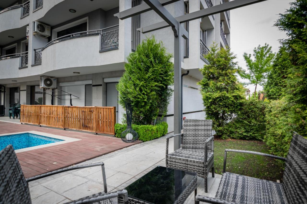 Cozy One-Bedroom Apartment In Night Breeze Burgas City Exteriér fotografie
